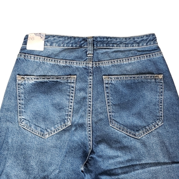 𝅺Anthropologie Pilcro Joey Jeans High Rise Straight Leg Distressed Front - Picture 6 of 13